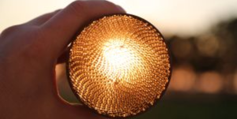 Wabenf&ouml;rmige Katalysatortr&auml;ger wandeln Wasserstoff und Kohlenstoffmonoxid zu Methan und Wasser um