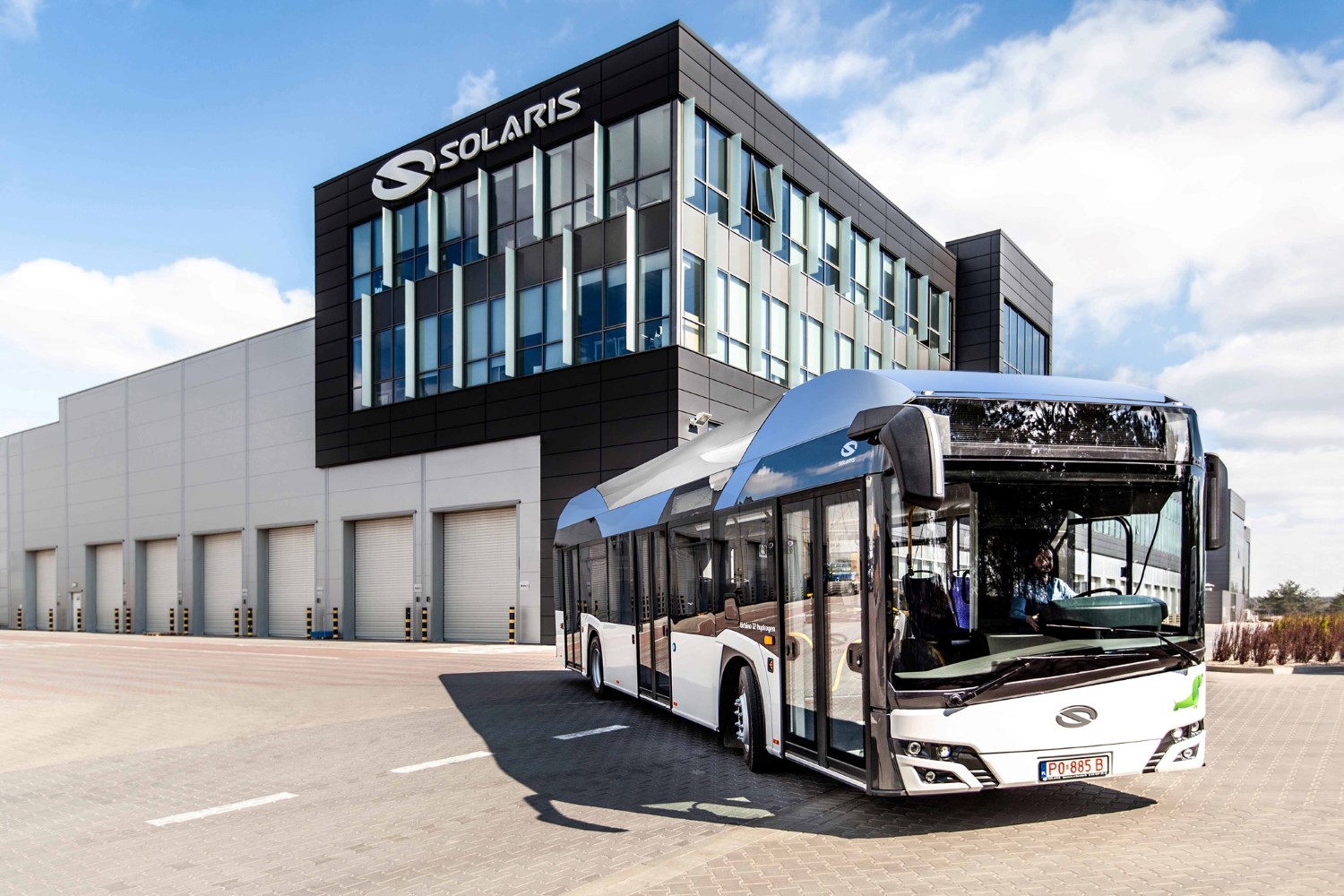 Ballard Power erhält Groß-Order für weitere Brennstoffzellen-Busse von Solaris