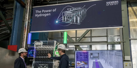 Industrieller Maßstab: Siemens Energy siedelt Fertigung für Elektrolyseure in Berlin an