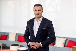 © Eon / Alex Schelbert